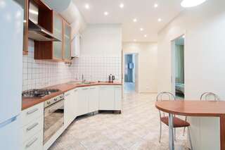 Апартаменты Best Apartments on St. Rishelievskaya 7 Одесса Апартаменты Делюкс-3